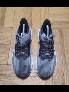 Zoom Pegasus 39 Running Shoes - US 9.5